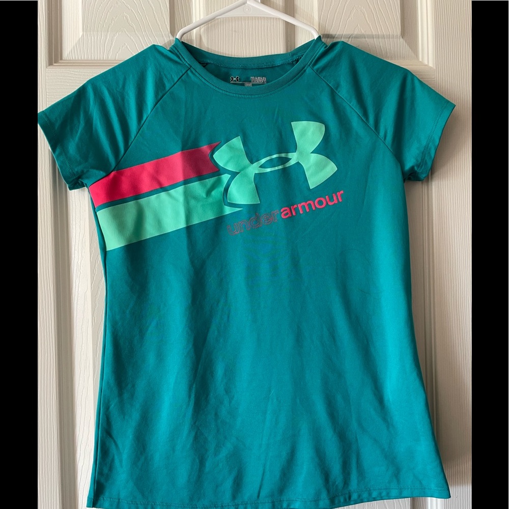 Under Armour t-shirt